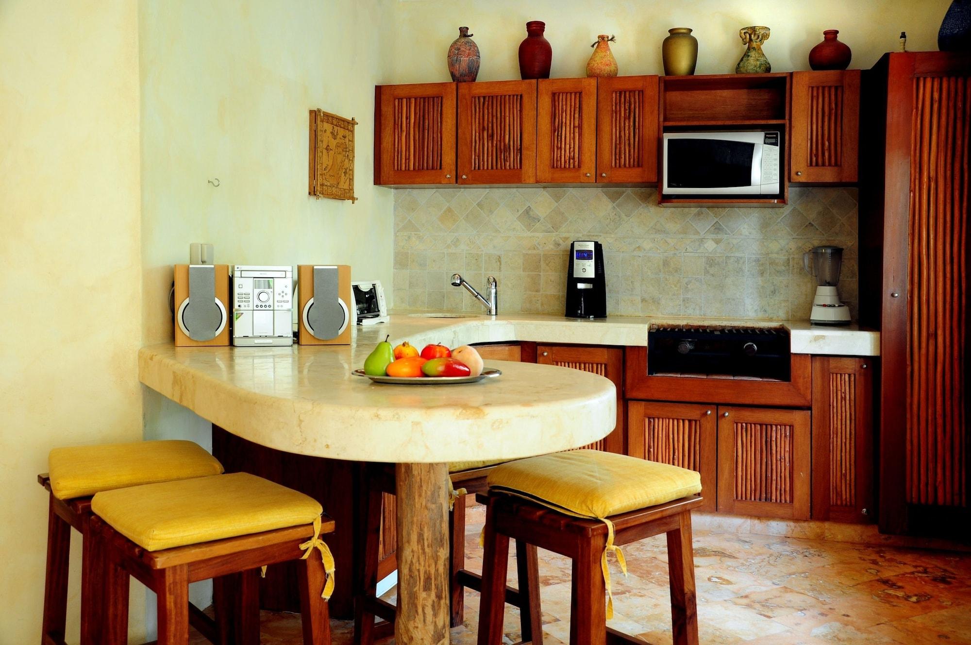 Villas Sacbe Condo Hotel And Beach Club Playa del Carmen Bagian luar foto