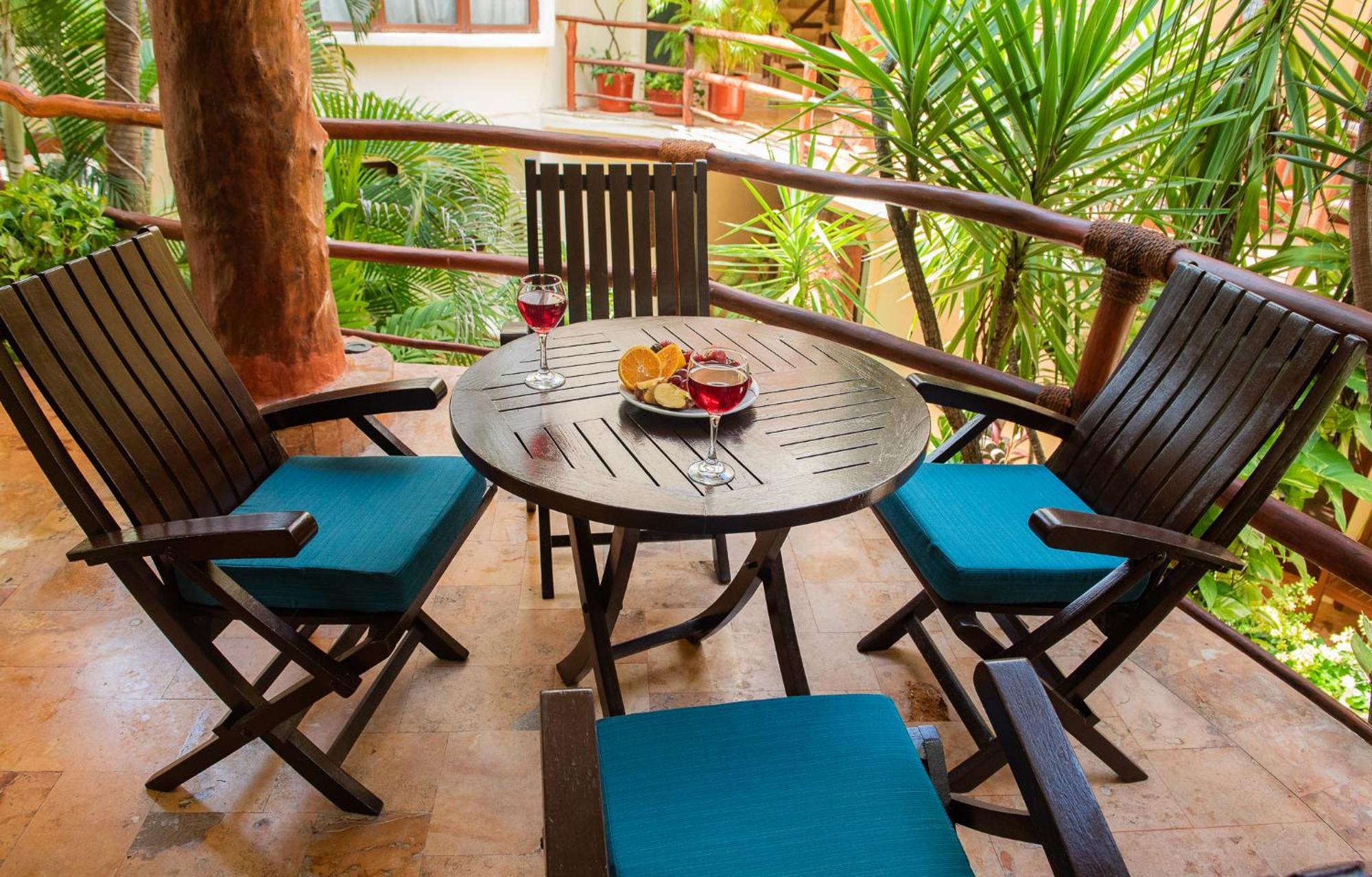 Villas Sacbe Condo Hotel And Beach Club Playa del Carmen Bagian luar foto