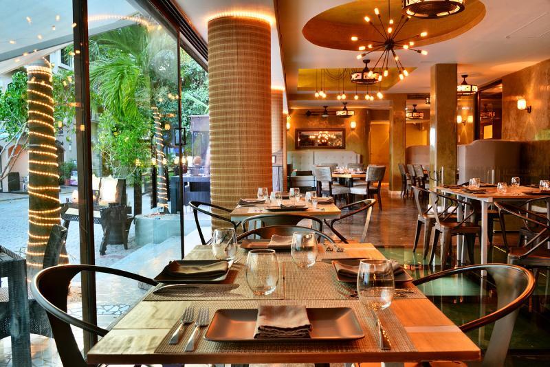Villas Sacbe Condo Hotel And Beach Club Playa del Carmen Bagian luar foto
