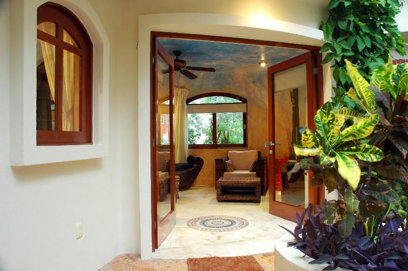 Villas Sacbe Condo Hotel And Beach Club Playa del Carmen Bagian luar foto